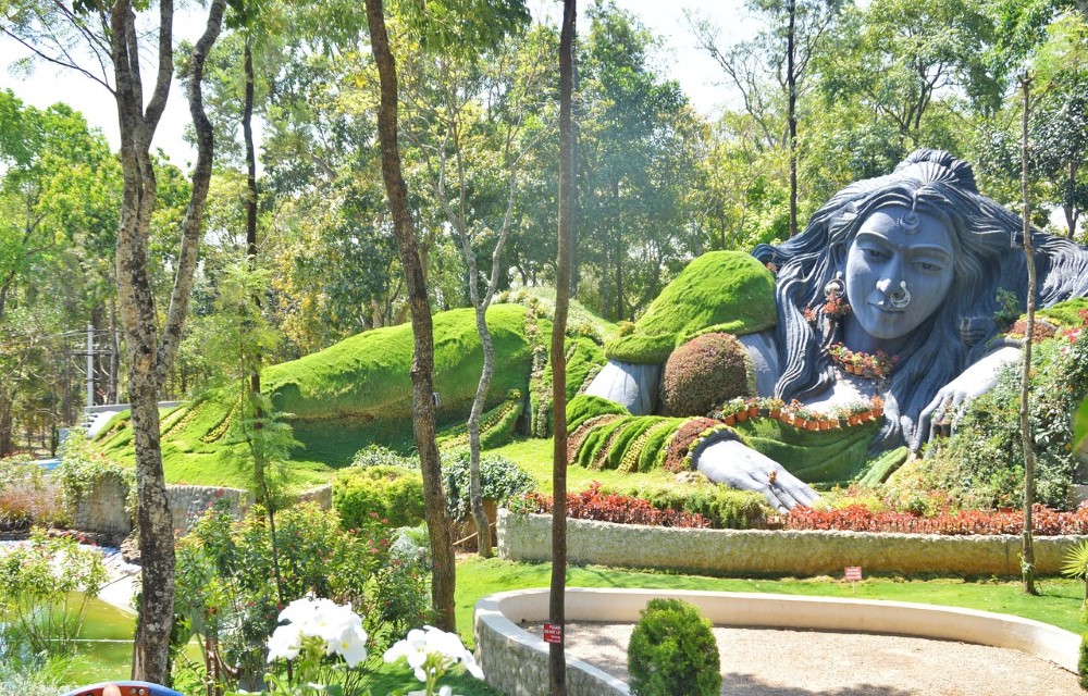 Veera Resort Attraction Pictures